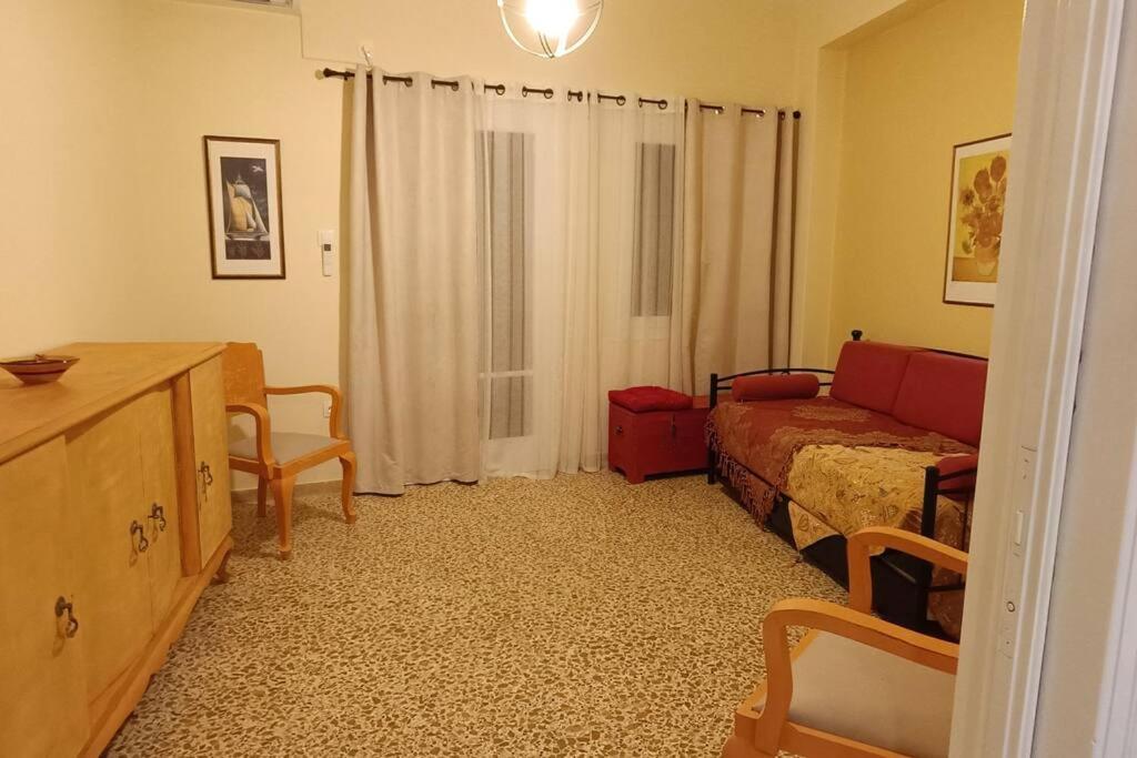 Lefterakis Place Aegina Екстер'єр фото